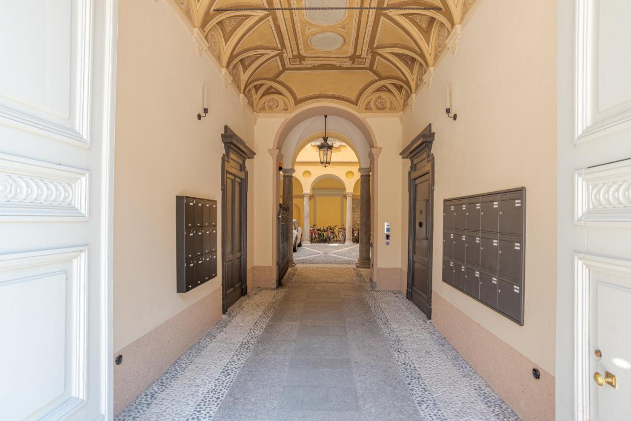 Suite Del Vescovo - By Myhomeincomo Exterior photo